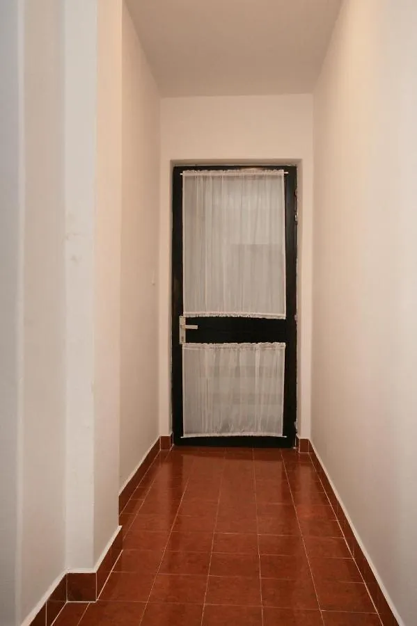 Apartments With A Parking Space Novi Vinodolski - 5514 Horvátország